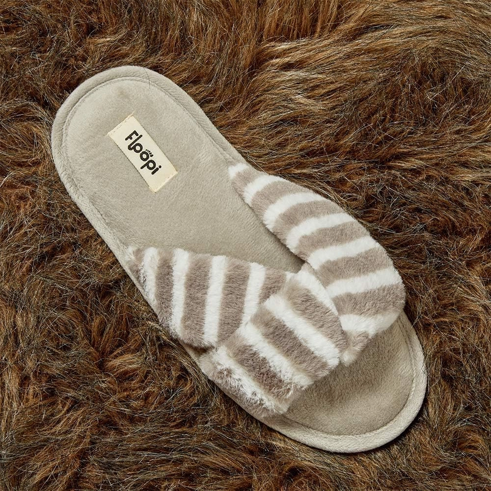 Floopi Summer Indoor Outdoor Open Toe Slippers for Women with Memory Foam, Soft Velour Criss Cross Faux Fur, Anti Skid Rubber Outsole