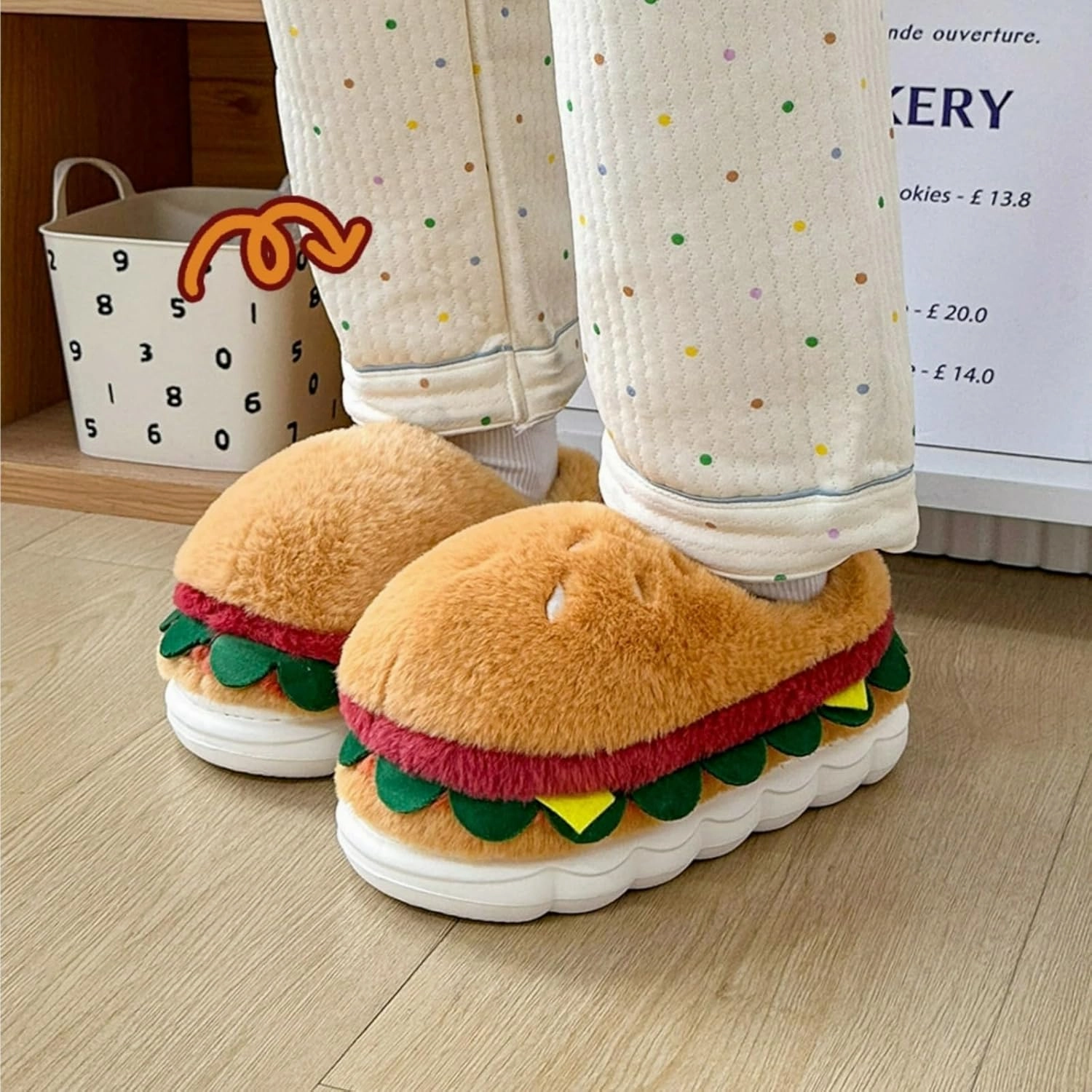Fuzzy Slippers for Women Cute Burger hape Cozy Warm Soft Anti-Slip Soles Indoor Outdoor Closed back Fluffy Slippers