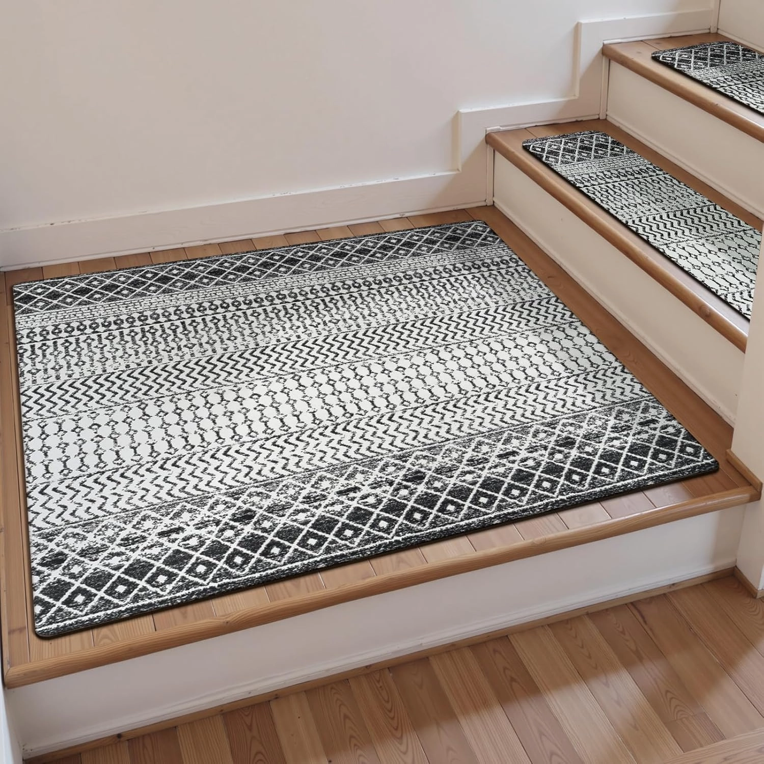 OJIA Stair Treads Non-Slip Matching Mat for Wooden Steps, Square Capet Stair Treads Rubber Backing Stair Runner Anti-Slip Stair Landing Mat 32x32 Inch Stair Rugs