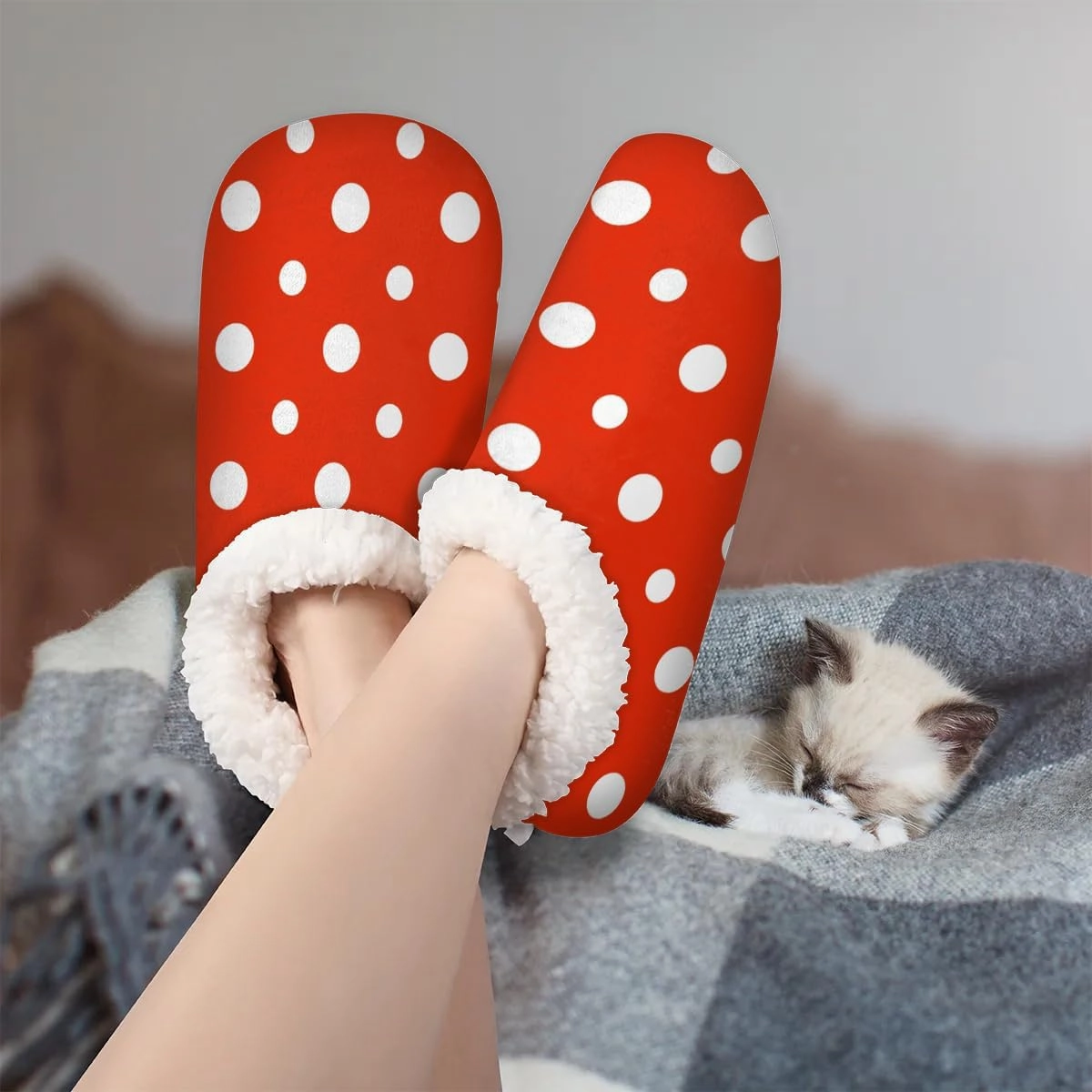 Polka Dots Red White House Slippers for Women Men Soft Closed Back Slippers Indoor Fuzzy Bedroom Shoes Lightweight Non-slip Home Slippers