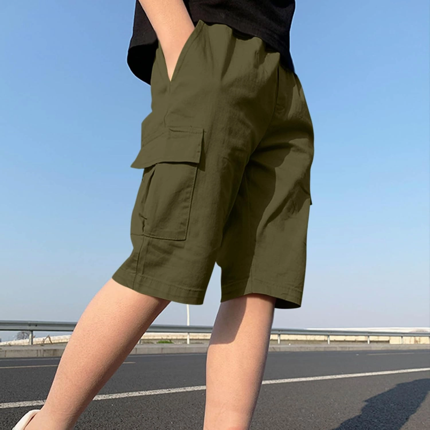 Teen Boys Bermuda Cargo Shorts Knee Length Elastic Waist Summer Casual Fitted Multi-Pockets Twill Half Pants
